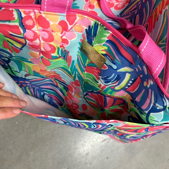 Lily Pulitzer travel ice chest - Picture 3 of 6